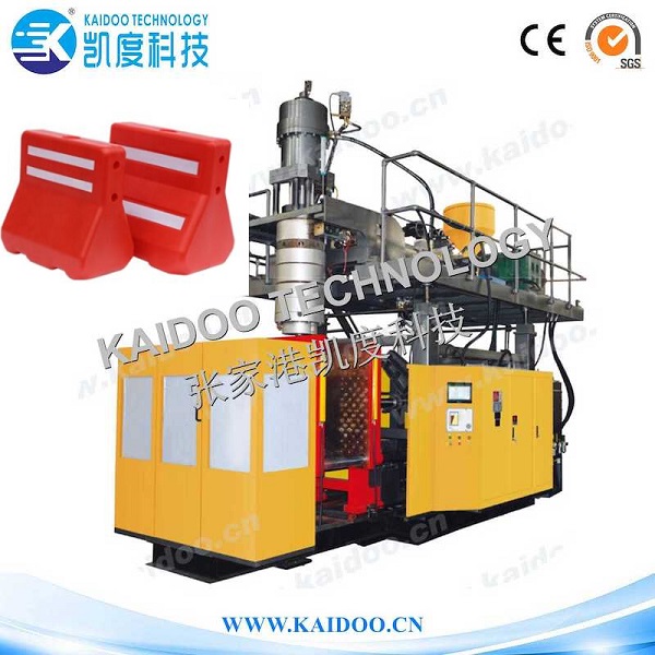 Small-size traffic barrier Blow Moulding Machine       -