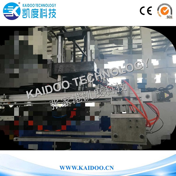 Small-size traffic barrier Blow Moulding Machine       -